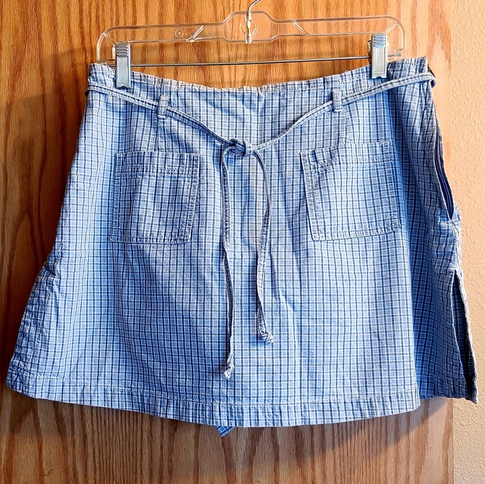 Vintage Blue Skorts